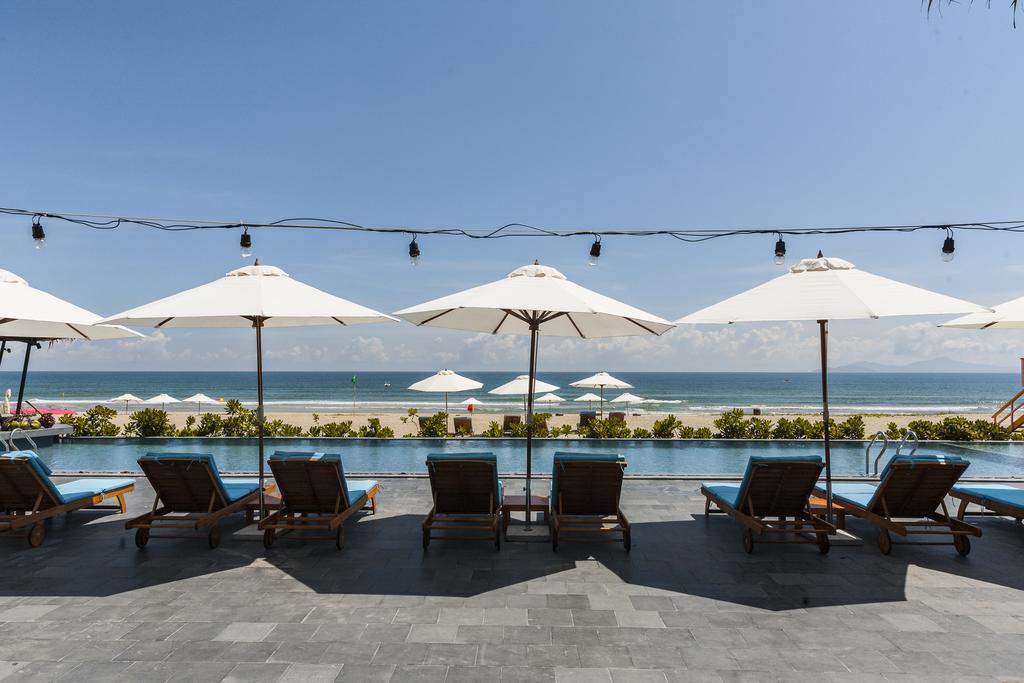 Carinae Danang Hotel エクステリア 写真